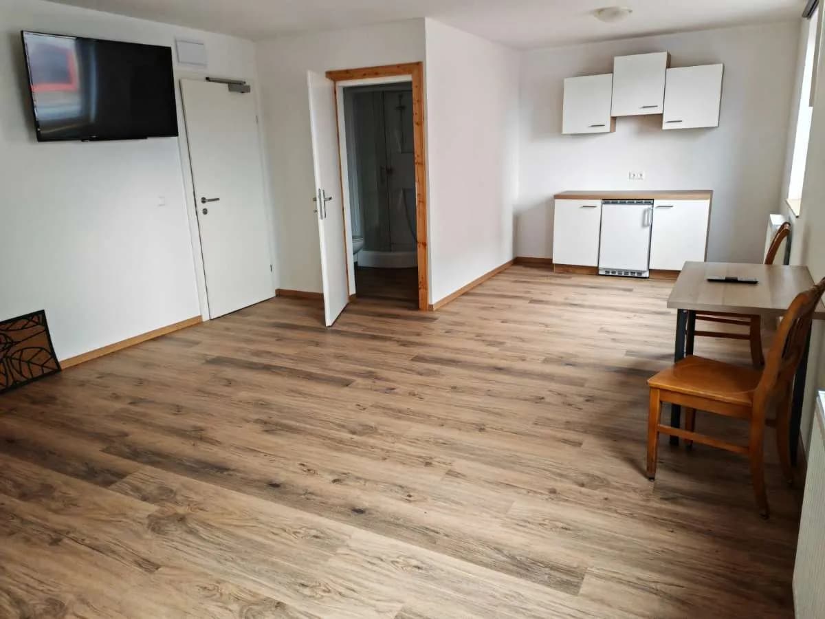 6-Zimmer-Gewerbeimmobilie mieten in Melk – 240 m², € 600