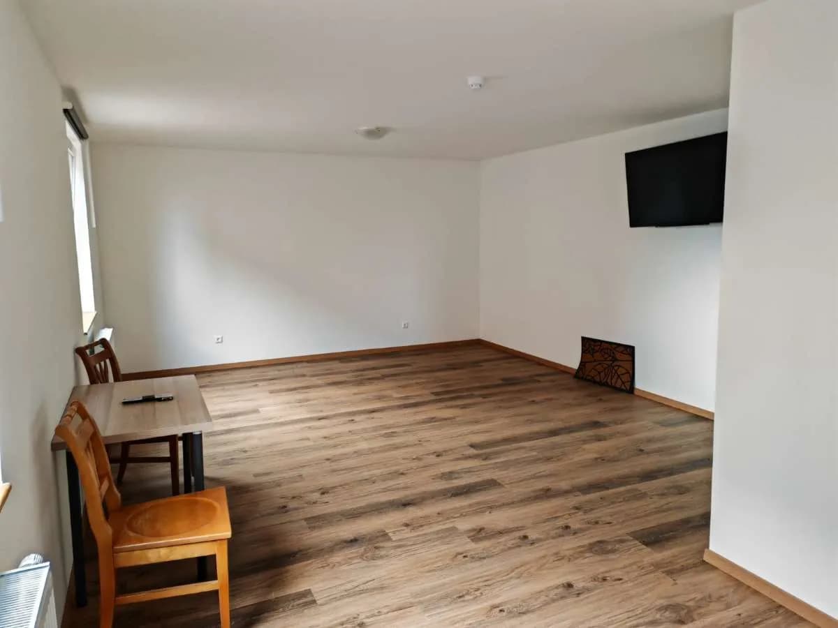 6-Zimmer-Gewerbeimmobilie mieten in Melk – 240 m², € 600 – Bild 6 von 6