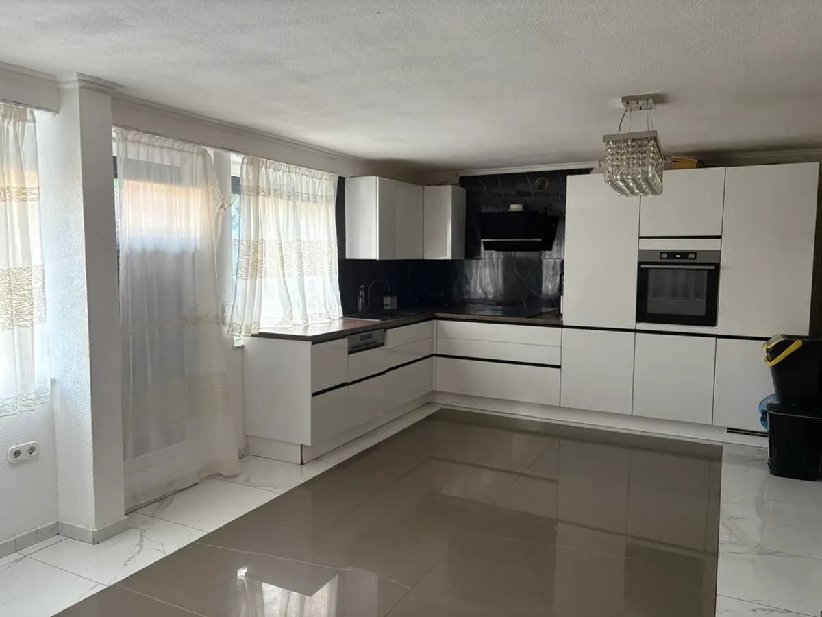 7-Zimmer-Haus mieten in Vöcklabruck – 180 m², € 1.600 – Bild 5 von 29