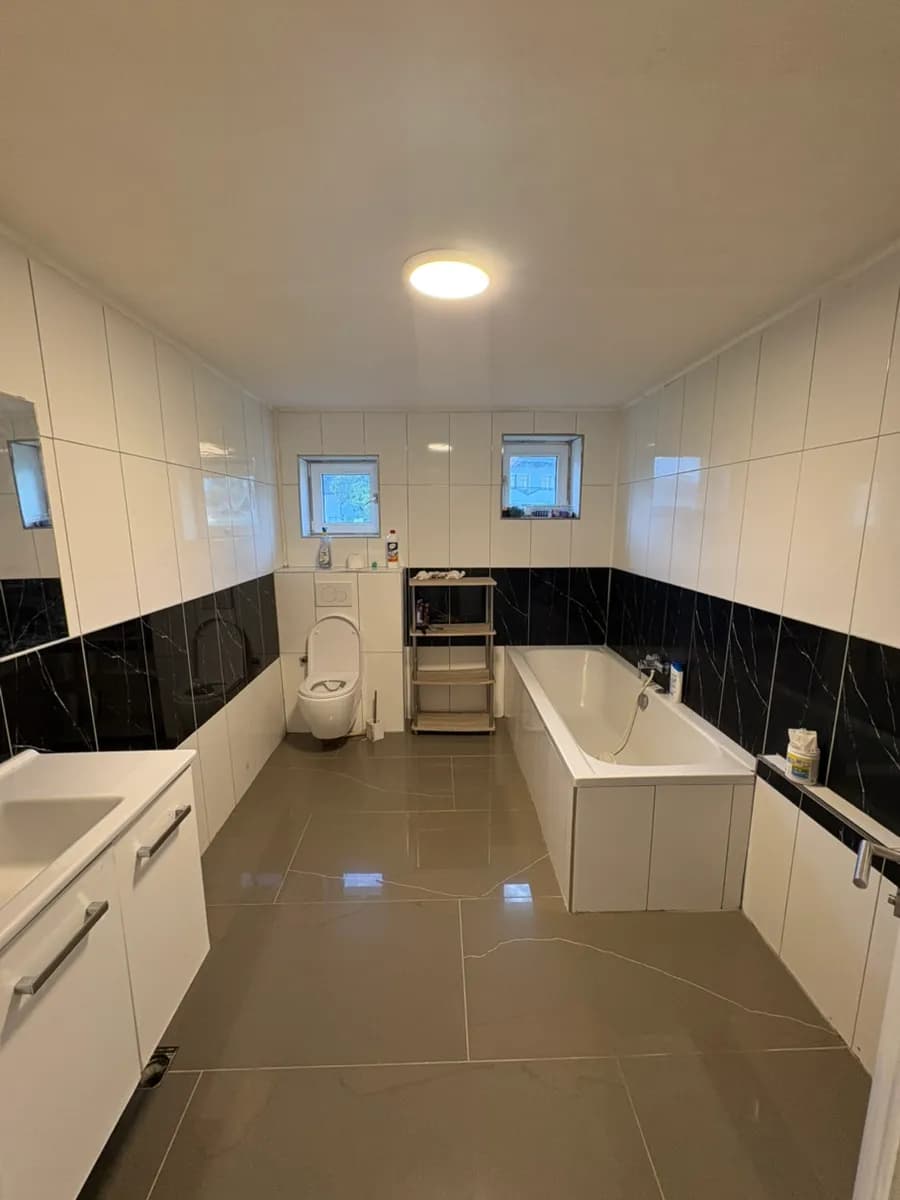 7-Zimmer-Haus mieten in Vöcklabruck – 180 m², € 1.600 – Bild 10 von 29