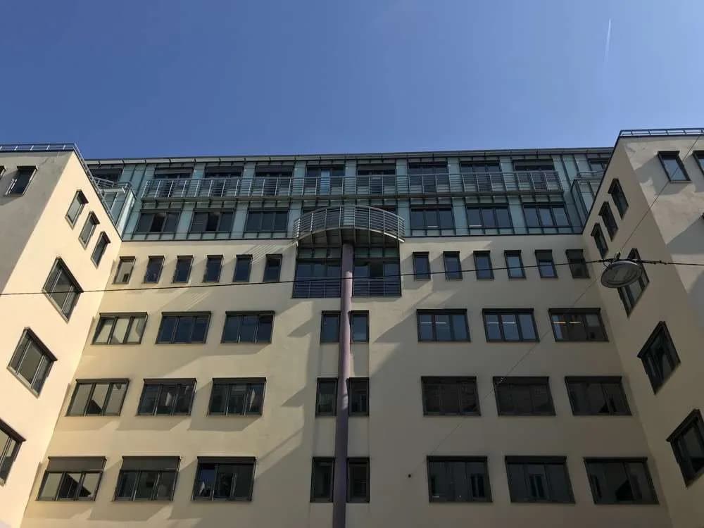 Gewerbeimmobilie mieten in Wien – 245 m², € 12 – Bild 2 von 6