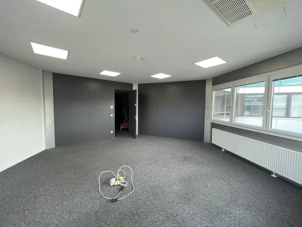 1-Zimmer-Gewerbeimmobilie mieten in Vöcklabruck – 36 m², € 378 – Bild 6 von 8