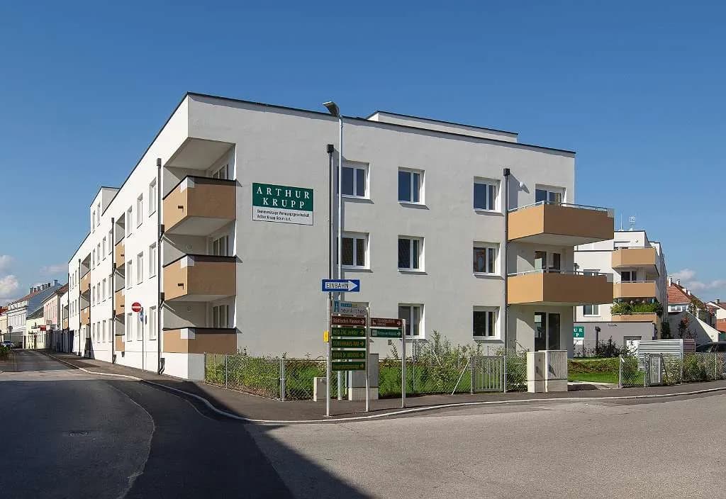 3-Zimmer-Wohnung mieten in Neunkirchen – 79 m², € 843