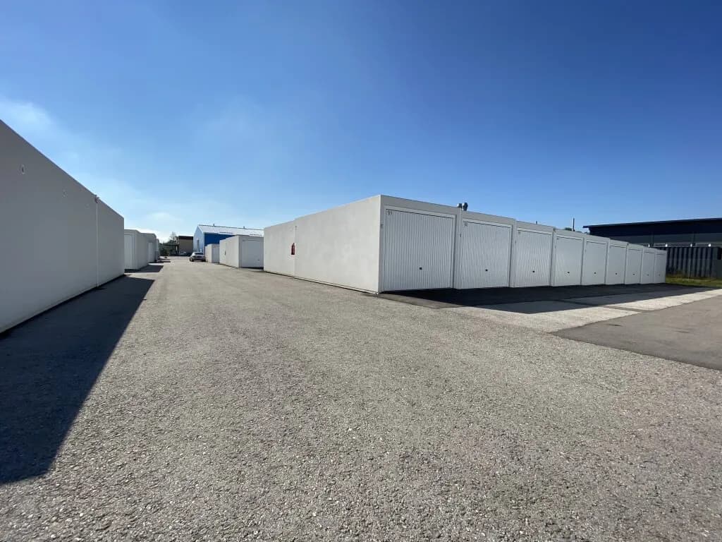 Immobilie kaufen in Linz Land – 16 m², € 26.000 – Bild 4 von 6
