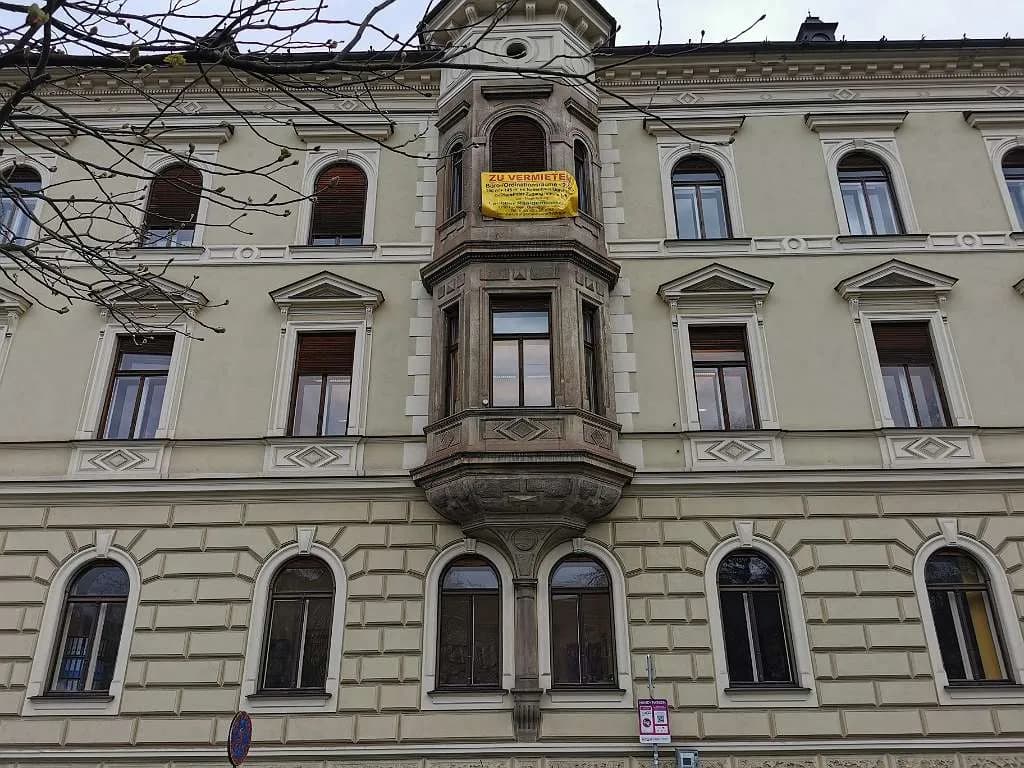 8-Zimmer-Gewerbeimmobilie mieten in Leoben – 300 m², € 3.760