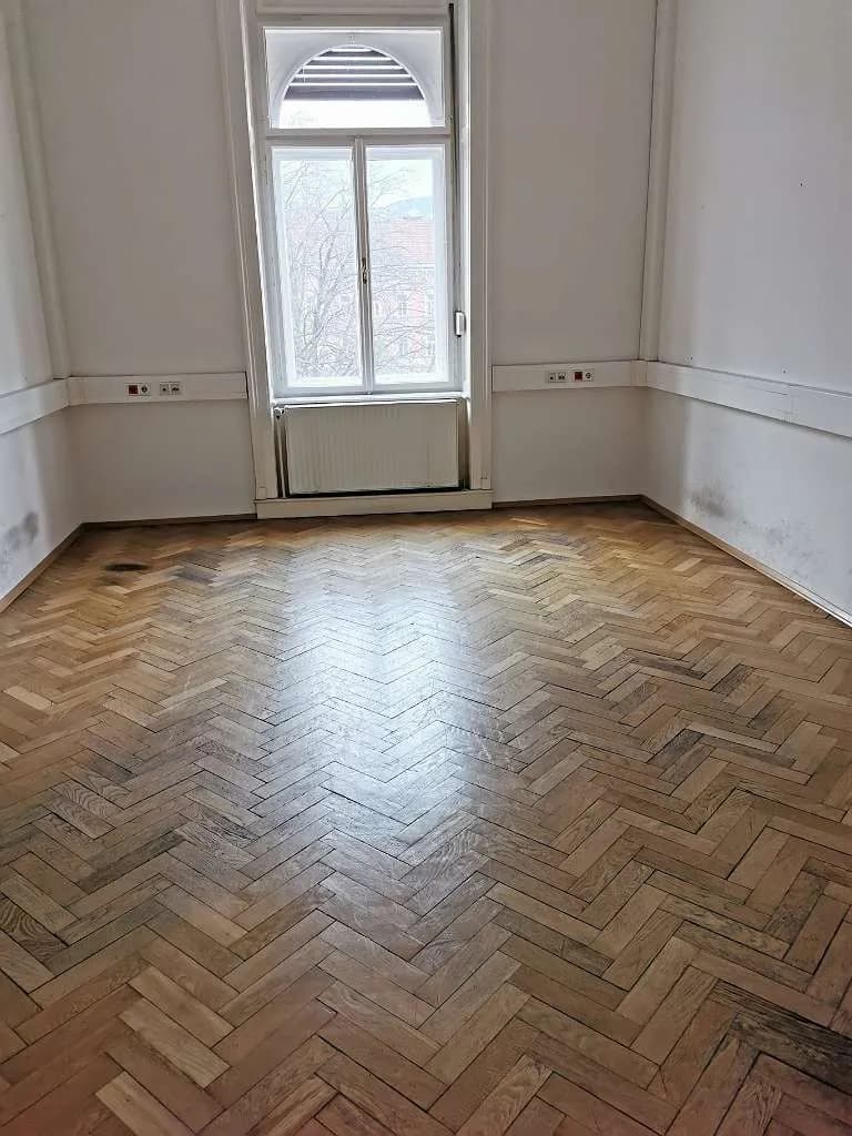 8-Zimmer-Gewerbeimmobilie mieten in Leoben – 300 m², € 3.760 – Bild 3 von 14