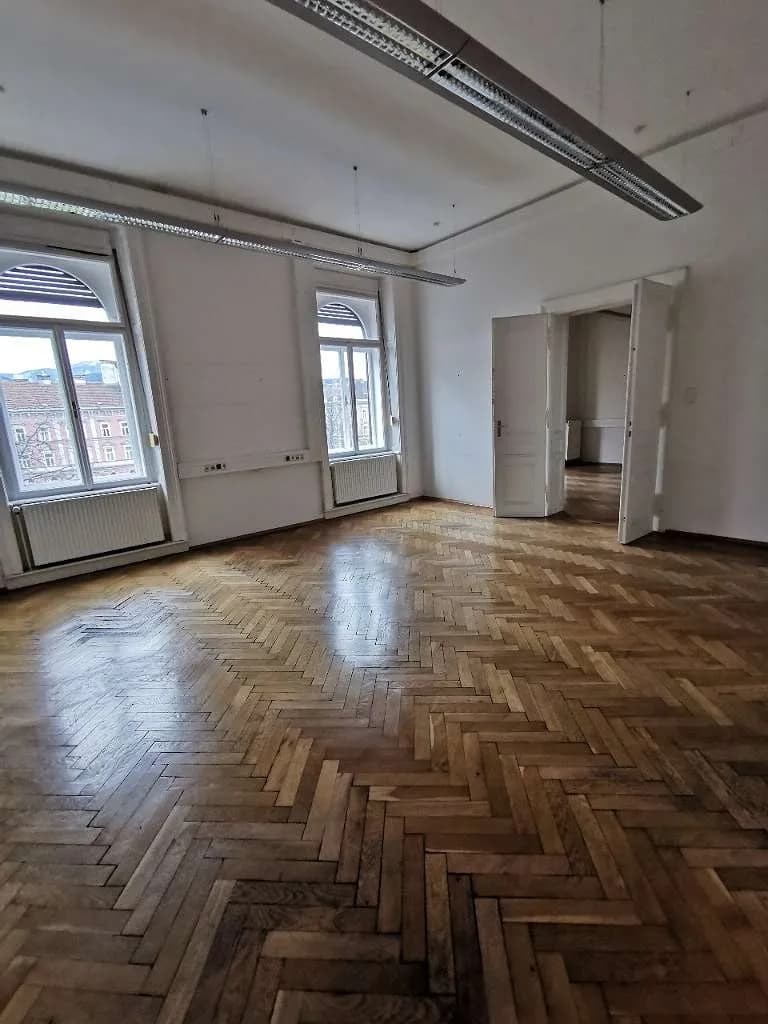 8-Zimmer-Gewerbeimmobilie mieten in Leoben – 300 m², € 3.760 – Bild 5 von 14