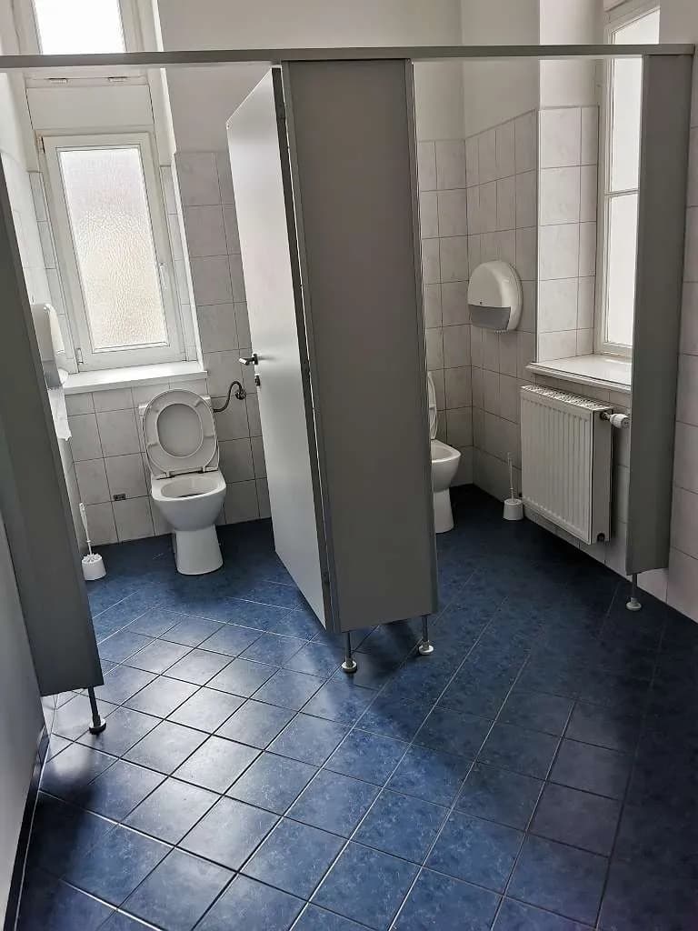 8-Zimmer-Gewerbeimmobilie mieten in Leoben – 300 m², € 3.760 – Bild 12 von 14