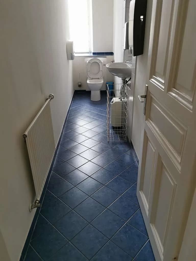 8-Zimmer-Gewerbeimmobilie mieten in Leoben – 300 m², € 3.760 – Bild 14 von 14