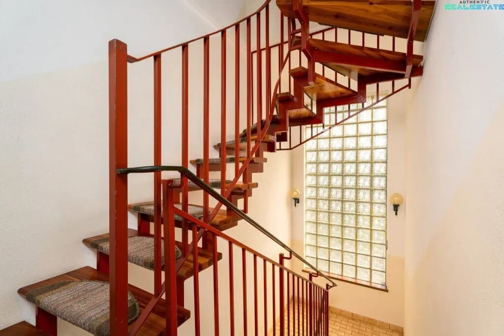 10-Zimmer-Gewerbeimmobilie kaufen in Wien – 251 m², € 770.000 – Bild 12 von 33