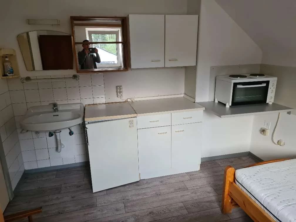 1-Zimmer-Wohnung mieten in Kirchdorf an der Krems – 20 m², € 350 – Bild 2 von 4