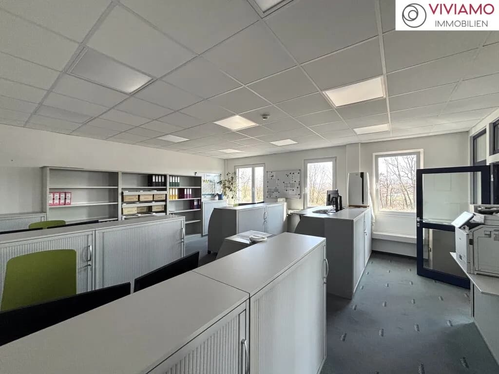 Gewerbeimmobilie mieten in Wels – 4 000 m², € 5 – Bild 11 von 14