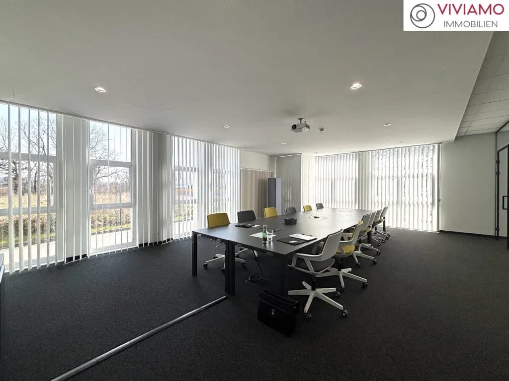 Gewerbeimmobilie mieten in Wels – 2 000 m², € 5 – Bild 3 von 14