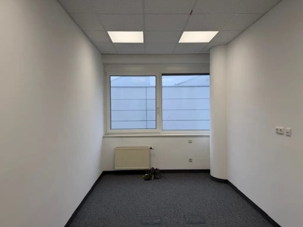 4-Zimmer-Gewerbeimmobilie mieten in Linz – 109 m², € 963 – Bild 10 von 17