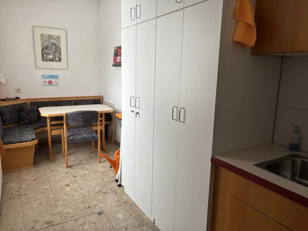 7-Zimmer-Gewerbeimmobilie mieten in Oberwart – 230 m², € 2.027 – Bild 15 von 25