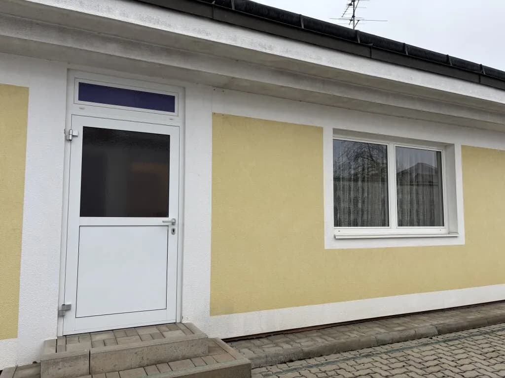 7-Zimmer-Gewerbeimmobilie mieten in Oberwart – 230 m², € 2.027 – Bild 23 von 25