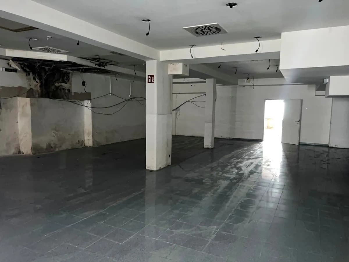 Gewerbeimmobilie kaufen in Wiener Neustadt – 880 m², € 499.000 – Bild 16 von 24