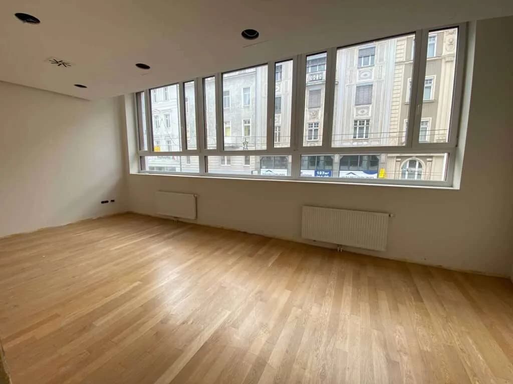 10-Zimmer-Gewerbeimmobilie mieten in Linz – 480 m², € 8.400 – Bild 8 von 13