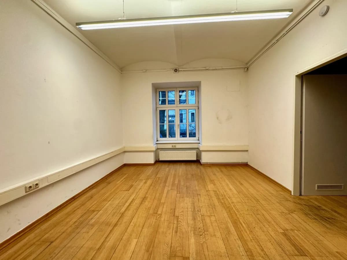 3-Zimmer-Gewerbeimmobilie mieten in Wien – 132 m², € 1.660 – Bild 7 von 15