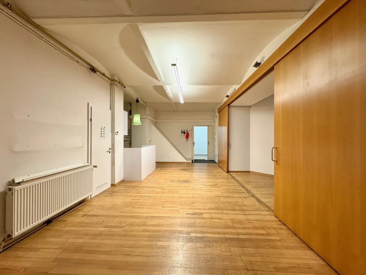 3-Zimmer-Gewerbeimmobilie mieten in Wien – 132 m², € 1.660 – Bild 9 von 15