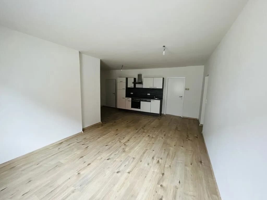 Gewerbeimmobilie kaufen in Bruck-Mürzzuschlag – 630 m², € 900.000 – Bild 3 von 9