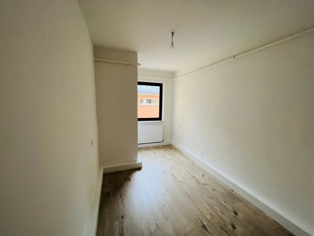 Gewerbeimmobilie kaufen in Bruck-Mürzzuschlag – 630 m², € 900.000 – Bild 4 von 9