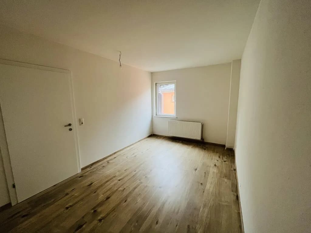 Gewerbeimmobilie kaufen in Bruck-Mürzzuschlag – 630 m², € 900.000 – Bild 5 von 9