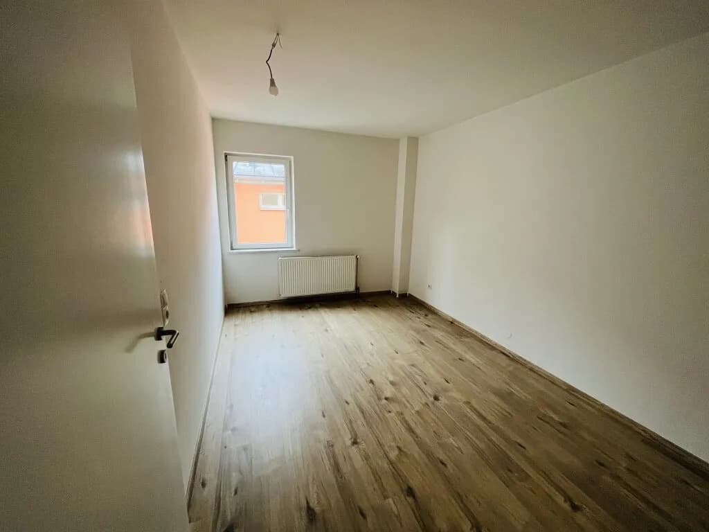 Gewerbeimmobilie kaufen in Bruck-Mürzzuschlag – 630 m², € 900.000 – Bild 6 von 9