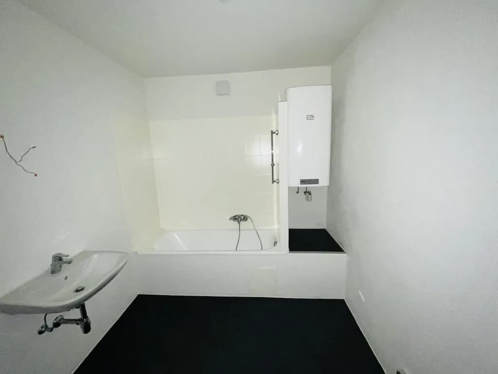 Gewerbeimmobilie kaufen in Bruck-Mürzzuschlag – 630 m², € 900.000 – Bild 9 von 9