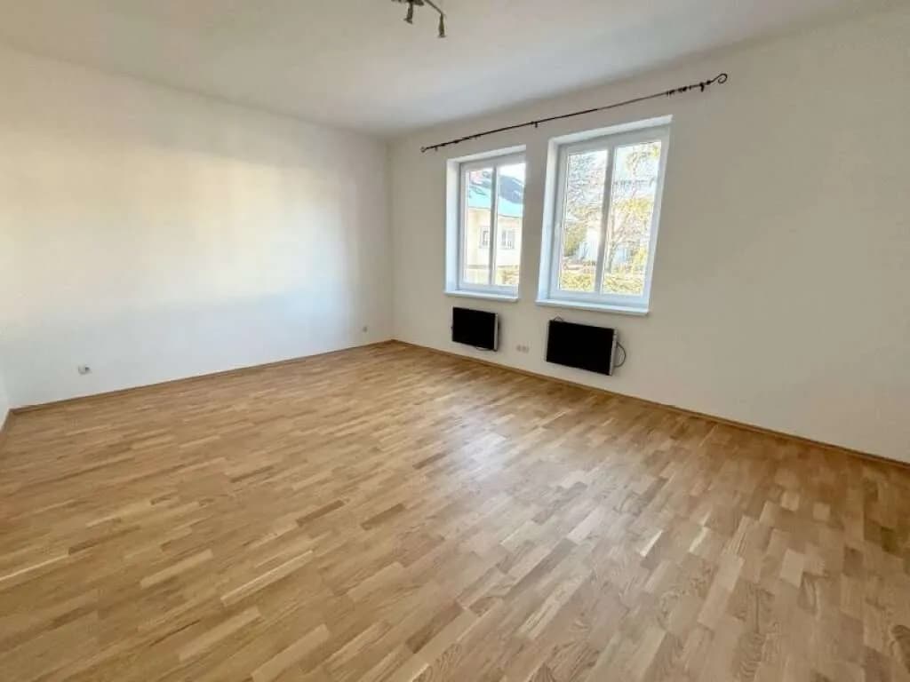 3-Zimmer-Gewerbeimmobilie mieten in Neunkirchen – 80 m², € 783