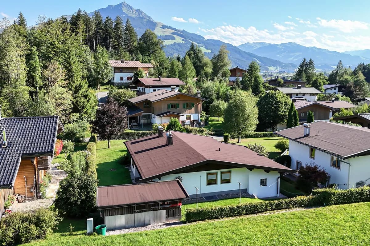 4-Zimmer-Haus kaufen in Kitzbühel – 200 m², € 1.490.000 – Bild 6 von 8