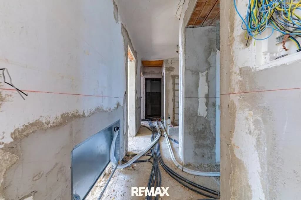 6-Zimmer-Haus kaufen in Korneuburg – 222 m², € 289.000 – Bild 8 von 10