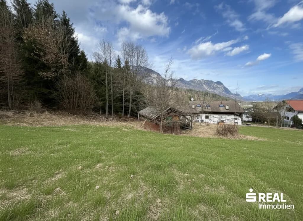 Grundstück kaufen in Kufstein – 1 145 m², € 550.000