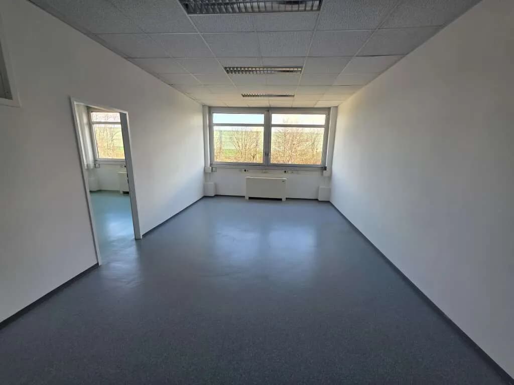 27-Zimmer-Gewerbeimmobilie mieten in Wien – 1 200 m², € 8.400 – Bild 2 von 9