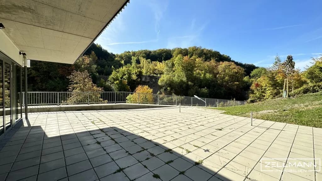 Gewerbeimmobilie mieten in Wien – 207 m², € 1.990