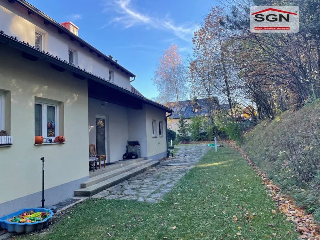 4-Zimmer-Wohnung mieten in Neunkirchen – 84,59 m², € 834 – Bild 3 von 4