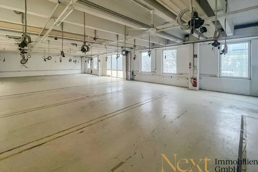 Gewerbeimmobilie mieten in Linz Land – 1 195 m², € 9.212 – Bild 4 von 6