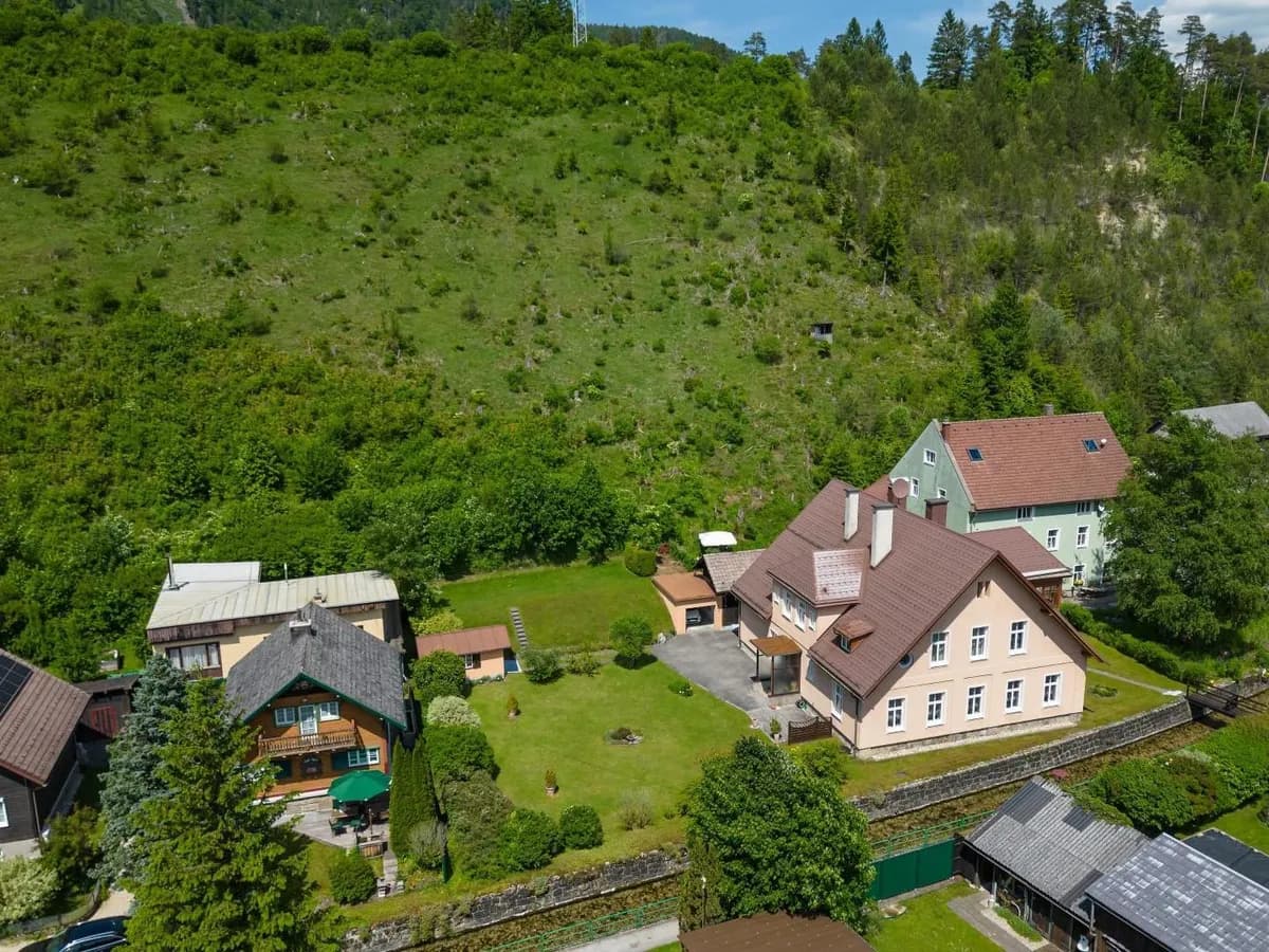10-Zimmer-Gewerbeimmobilie kaufen in Lilienfeld – 360 m², € 449.000