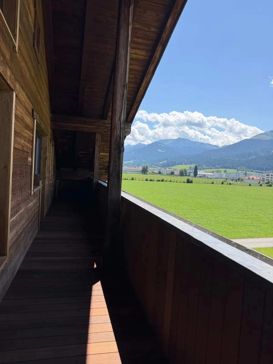 3-Zimmer-Wohnung mieten in Kitzbühel – 146 m², € 2.300 – Bild 1 von 8