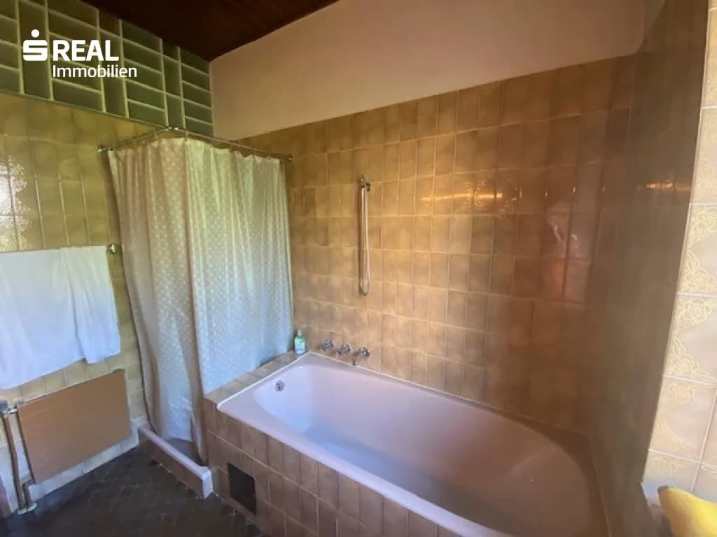 9-Zimmer-Haus kaufen in Graz – 240 m², € 399.000 – Bild 7 von 13