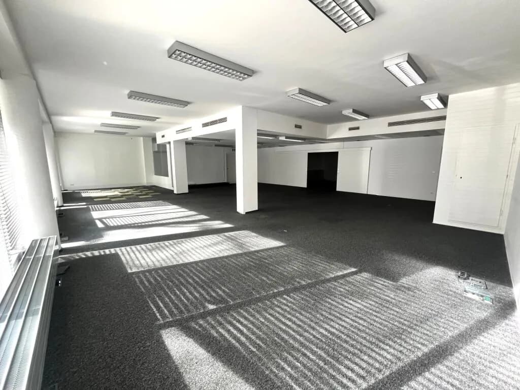 Gewerbeimmobilie mieten in Wien – 350 m², € 4.455 – Bild 2 von 9