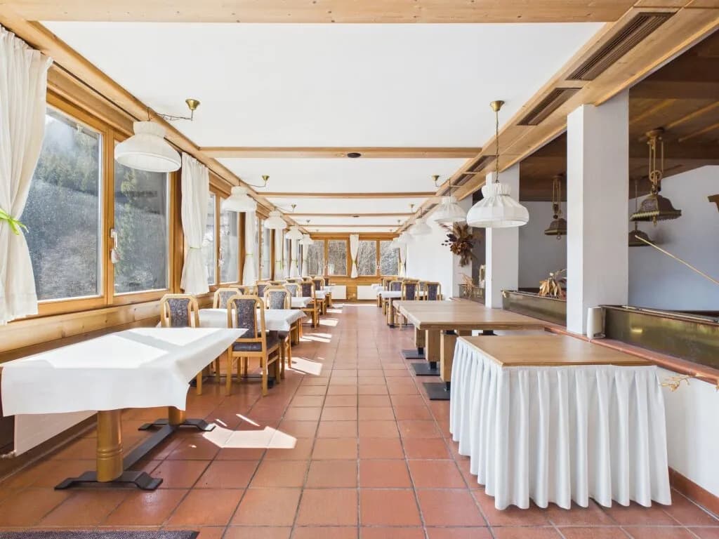13-Zimmer-Gewerbeimmobilie kaufen in Bludenz – 891 m², € 2.100.000 – Bild 14 von 32