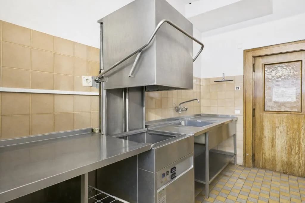 13-Zimmer-Gewerbeimmobilie kaufen in Bludenz – 891 m², € 2.100.000 – Bild 20 von 32