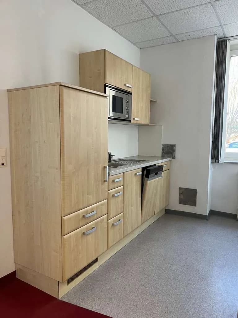 3-Zimmer-Gewerbeimmobilie mieten in Amstetten – 109 m², € 1.424 – Bild 7 von 12