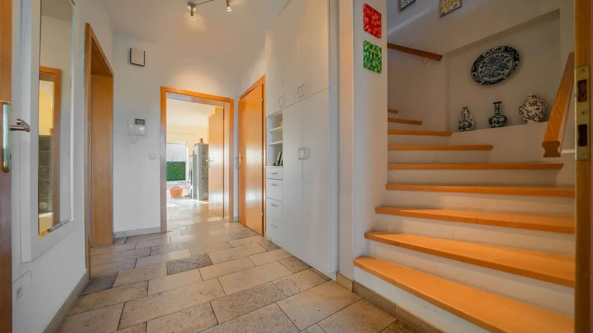 7-Zimmer-Haus kaufen in Leibnitz – 231,42 m², € 359.000 – Bild 2 von 64