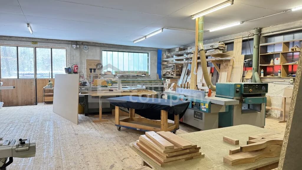 Haus kaufen in Vöcklabruck – 250 m², € 999.000 – Bild 5 von 11