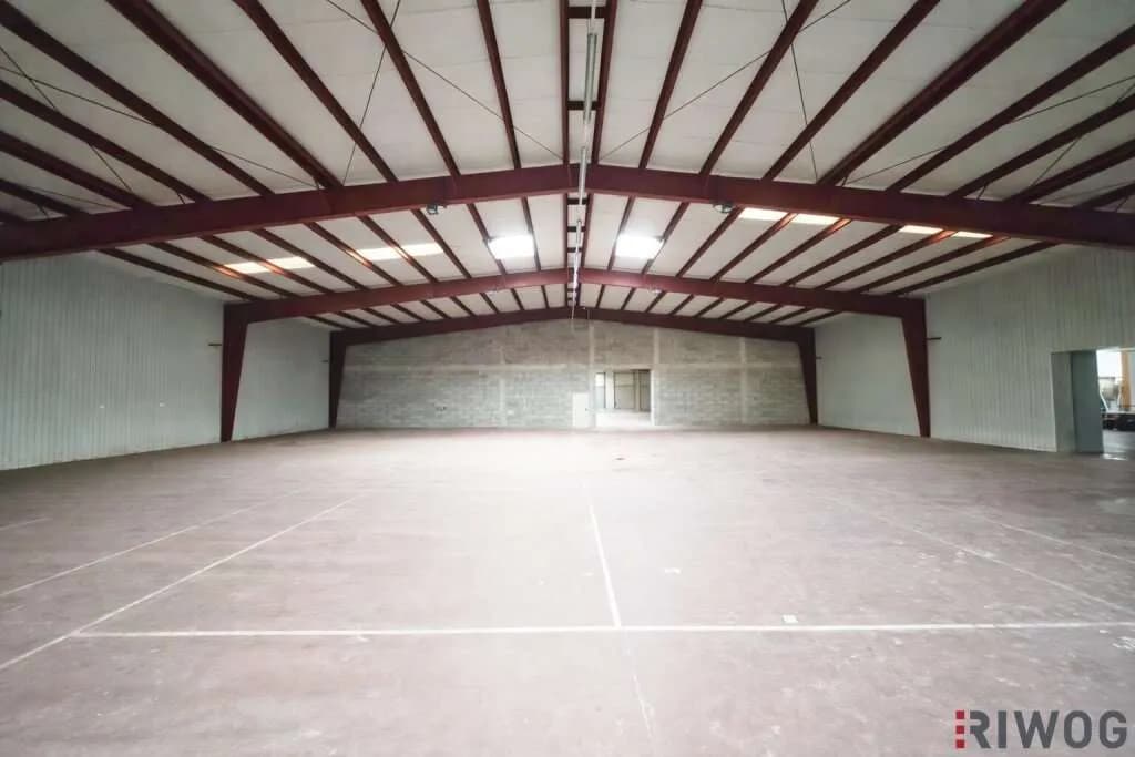Immobilie mieten in Gänserndorf – 2 025 m², € 4.990