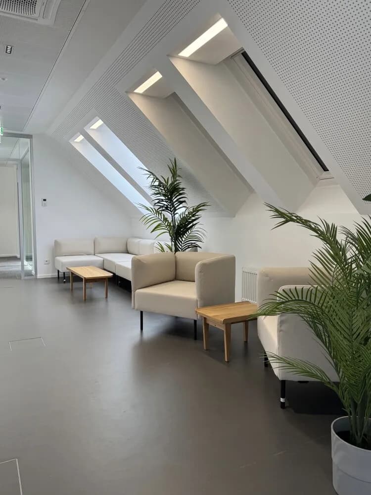 Gewerbeimmobilie mieten in Wien – 921 m², € 23 – Bild 2 von 13