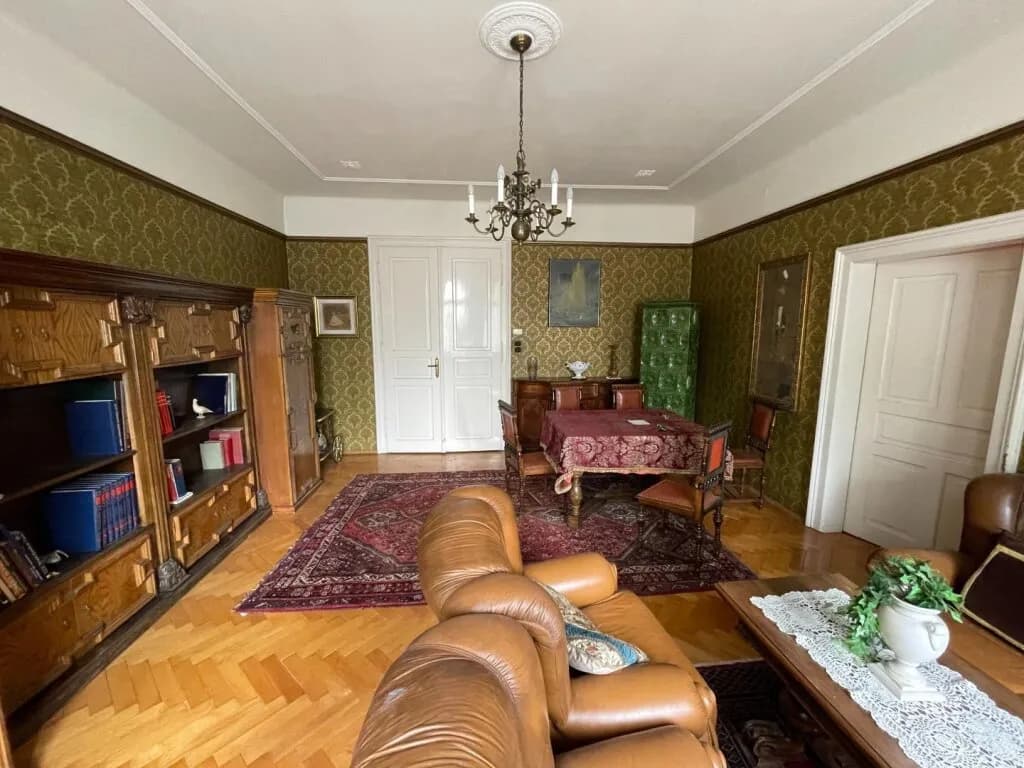 Immobilie kaufen in Wels – 1 017 m², € 1.690.000
