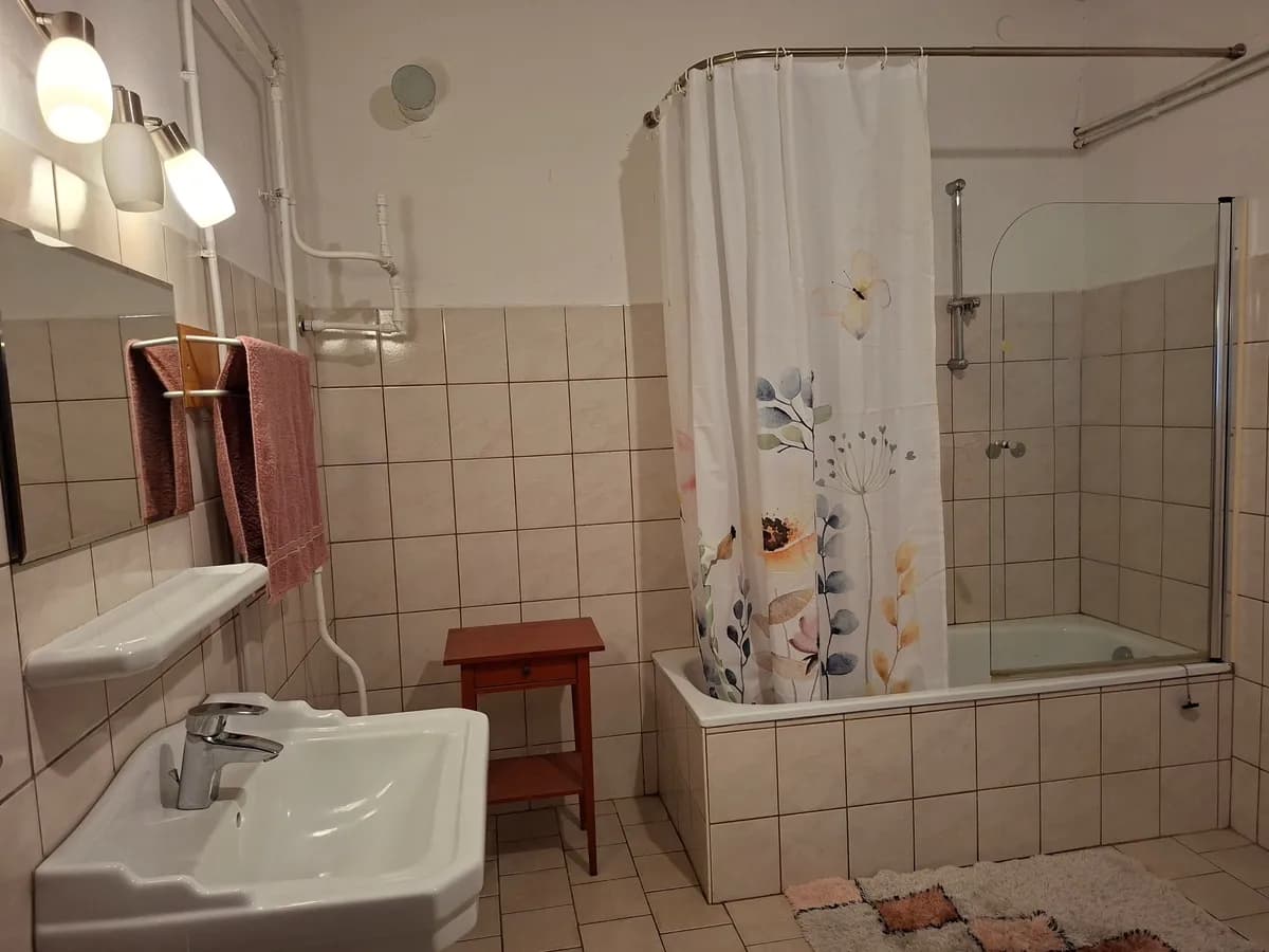 5-Zimmer-Immobilie mieten in Gmünd – 150 m², € 1.400 – Bild 18 von 18